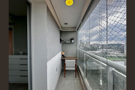 Apartamento para alugar com 72m², 2 quartos e 1 vagaSacada da Suíte