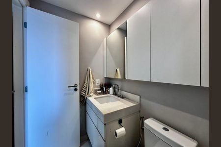 Apartamento para alugar com 72m², 2 quartos e 1 vagaBanheiro da Suíte