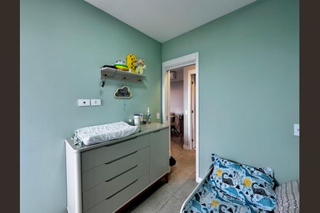 Apartamento para alugar com 72m², 2 quartos e 1 vagaQuarto 