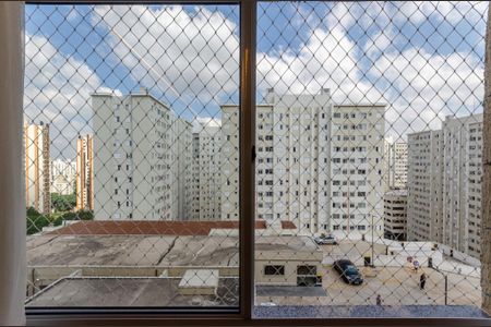Apartamento para alugar com 43m², 2 quartos e 1 vagaSala - Janela