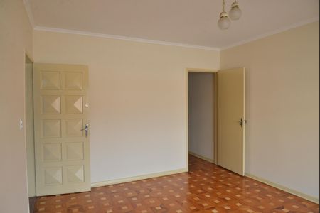 Casa à venda com 253m², 3 quartos e sem vagaSala