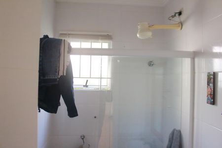 Casa à venda com 473m², 3 quartos e 8 vagasBanheiro de serviço