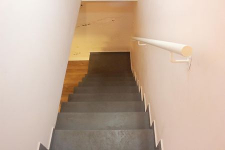 Casa à venda com 473m², 3 quartos e 8 vagasEscada/Escritório