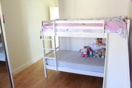 Casa à venda com 473m², 3 quartos e 8 vagasQuarto 3 - Suíte