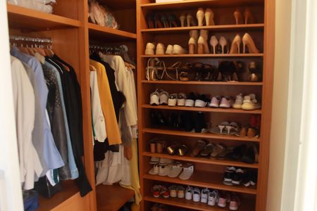 Casa à venda com 473m², 3 quartos e 8 vagasCloset da suíte 1