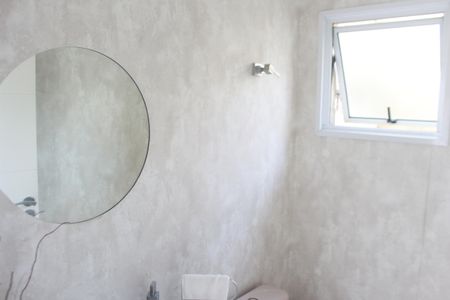 Casa à venda com 473m², 3 quartos e 8 vagasLavabo