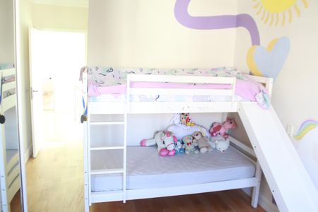 Casa à venda com 473m², 3 quartos e 8 vagasQuarto 3 - Suíte