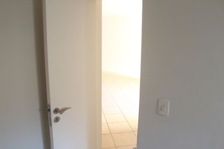 Casa à venda com 473m², 3 quartos e 8 vagasQuarto de Serviço