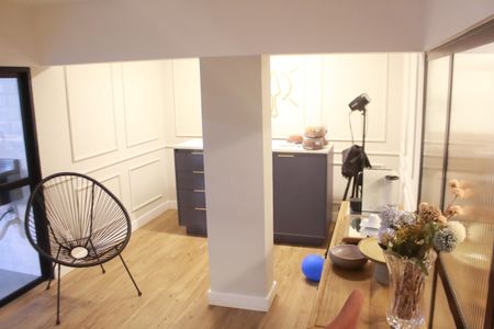 Casa à venda com 473m², 3 quartos e 8 vagasEscritório