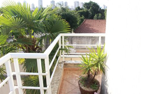Casa à venda com 473m², 3 quartos e 8 vagasVaranda Suite 1