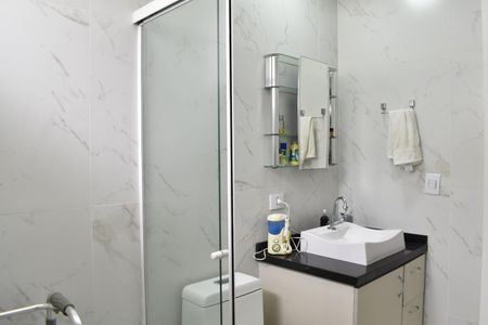 Casa para alugar com 300m², 4 quartos e 5 vagas Casa para alugar com 300m², 4 quartos e 5 vagasBanheiro 2 da Suíte 1