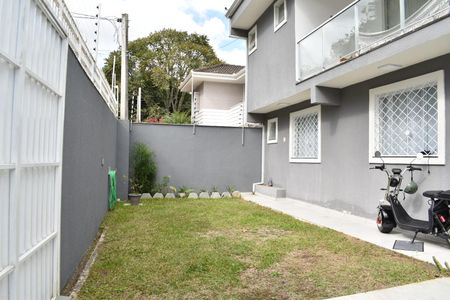 Casa para alugar com 300m², 4 quartos e 5 vagas Casa para alugar com 300m², 4 quartos e 5 vagasÁrea externa - Jadim