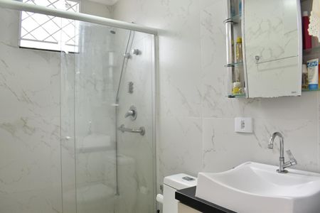 Casa para alugar com 300m², 4 quartos e 5 vagas Casa para alugar com 300m², 4 quartos e 5 vagasBanheiro 1 da Suíte 1