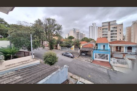 Casa à venda com 328m², 4 quartos e 6 vagas Casa à venda com 328m², 4 quartos e 6 vagasVista