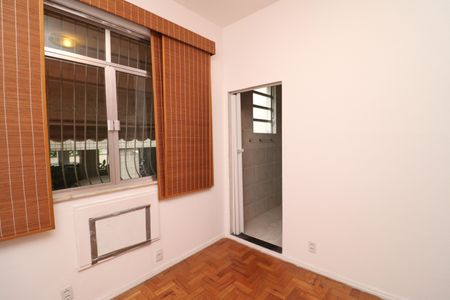 Apartamento para alugar com 55m², 1 quarto e 1 vagaSuíte