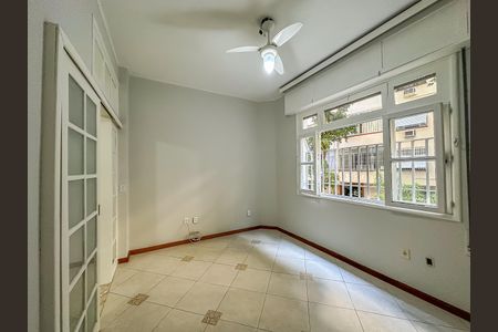 Apartamento à venda com 122m², 3 quartos e 1 vaga Apartamento à venda com 122m², 3 quartos e 1 vagaQuarto 1