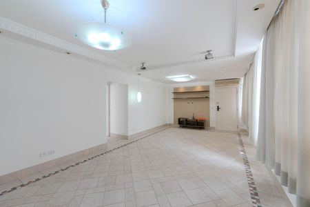 Apartamento à venda com 150m², 4 quartos e 1 vaga Apartamento à venda com 150m², 4 quartos e 1 vagaSala