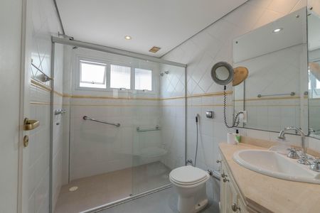 Apartamento à venda com 150m², 4 quartos e 1 vaga Apartamento à venda com 150m², 4 quartos e 1 vagaBanheiro Social