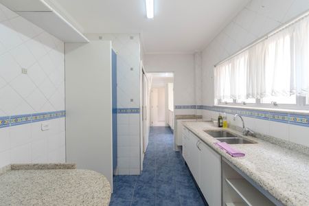 Apartamento à venda com 150m², 4 quartos e 1 vaga Apartamento à venda com 150m², 4 quartos e 1 vagaCozinha