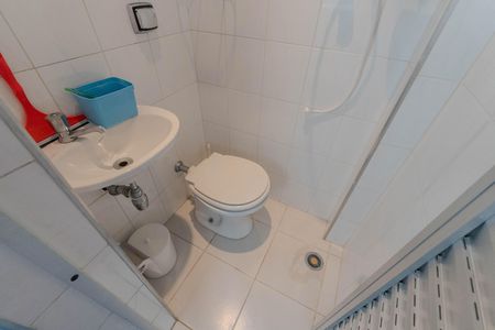 Apartamento à venda com 150m², 4 quartos e 1 vaga Apartamento à venda com 150m², 4 quartos e 1 vagaBanheiro de serviço