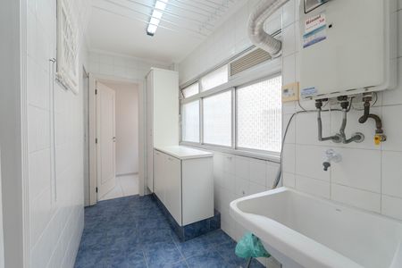 Apartamento à venda com 150m², 4 quartos e 1 vaga Apartamento à venda com 150m², 4 quartos e 1 vagaÁrea de Serviço