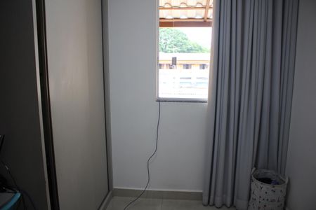 Casa à venda com 110m², 3 quartos e 2 vagasQuarto 2