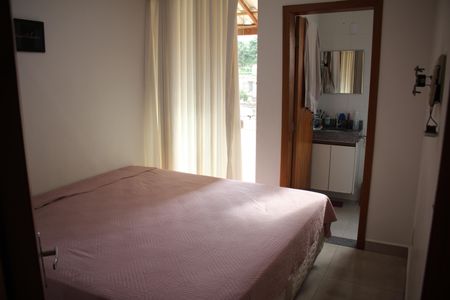 Casa à venda com 110m², 3 quartos e 2 vagasSuíte