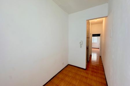 Studio à venda com 32m², 1 quarto e sem vagaSala