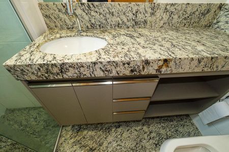 Apartamento para alugar com 55m², 2 quartos e 1 vagaBanheiro do Quarto 2