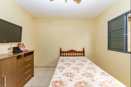 Casa à venda com 260m², 3 quartos e 4 vagas Casa à venda com 260m², 3 quartos e 4 vagasQuarto 3