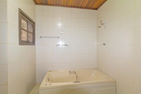 Casa à venda com 380m², 2 quartos e 5 vagasBanheiro