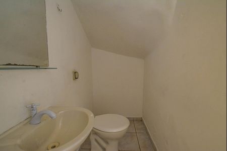 Casa à venda com 100m², 2 quartos e 2 vagas Casa à venda com 100m², 2 quartos e 2 vagasLavabo