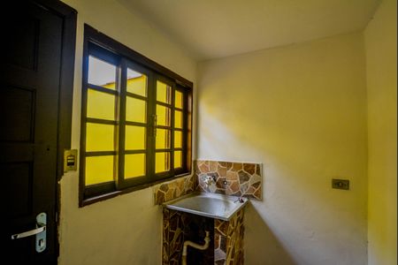 Casa à venda com 100m², 2 quartos e 2 vagas Casa à venda com 100m², 2 quartos e 2 vagasÁrea de Serviço