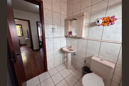 Casa à venda com 200m², 3 quartos e 3 vagasBanheiro