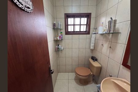 Casa à venda com 200m², 3 quartos e 3 vagasBanheiro
