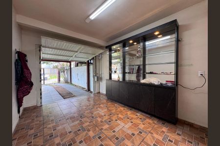 Casa à venda com 200m², 3 quartos e 3 vagasÁrea de Serviço
