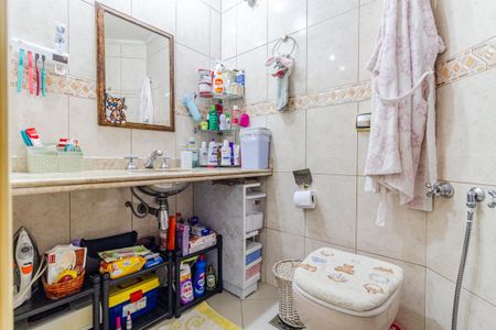 Apartamento à venda com 124m², 3 quartos e 1 vagaBanheiro da Suíte