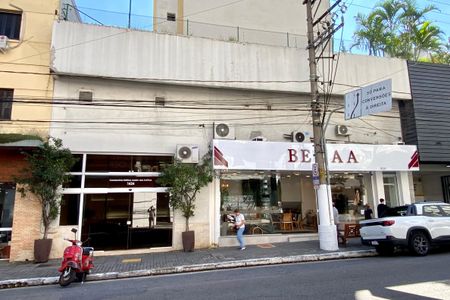 Apartamento à venda com 124m², 3 quartos e 1 vaga Apartamento à venda com 124m², 3 quartos e 1 vagaFachada