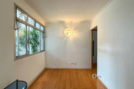 Apartamento à venda com 50m², 2 quartos e 1 vaga Apartamento à venda com 50m², 2 quartos e 1 vagaSala