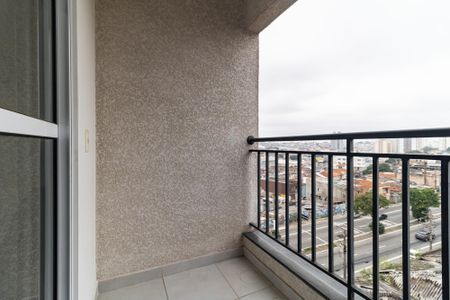 Apartamento para alugar com 38m², 2 quartos e 1 vaga Apartamento para alugar com 38m², 2 quartos e 1 vagaVaranda