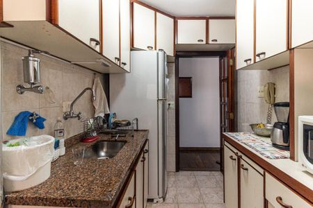 Apartamento à venda com 50m², 2 quartos e 1 vaga Apartamento à venda com 50m², 2 quartos e 1 vagaCozinha