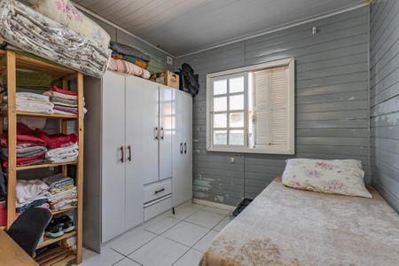 Casa à venda com 99m², 4 quartos e 6 vagas Casa à venda com 99m², 4 quartos e 6 vagasQuarto 2