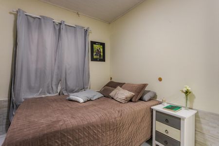 Casa à venda com 99m², 4 quartos e 6 vagas Casa à venda com 99m², 4 quartos e 6 vagasQuarto 2- casa 2