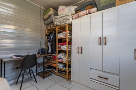 Casa à venda com 99m², 4 quartos e 6 vagas Casa à venda com 99m², 4 quartos e 6 vagasQuarto 2