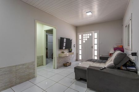 Casa à venda com 99m², 4 quartos e 6 vagas Casa à venda com 99m², 4 quartos e 6 vagasSala- casa 2