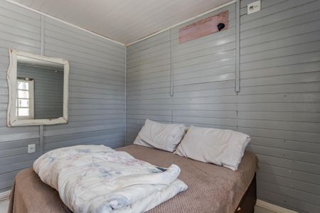 Casa à venda com 99m², 4 quartos e 6 vagas Casa à venda com 99m², 4 quartos e 6 vagasQuarto 1