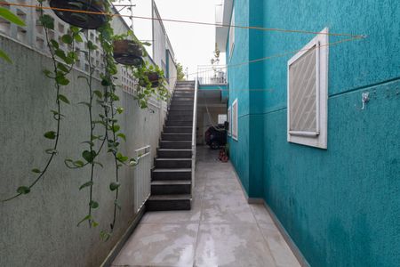 Casa à venda com 102m², 3 quartos e 2 vagasCorredor