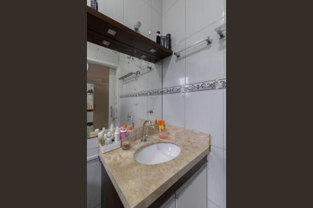 Casa à venda com 102m², 3 quartos e 2 vagasBanheiro Suíte