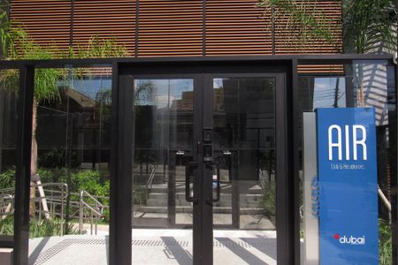 Apartamento à venda com 93m², 3 quartos e 2 vagasFachada