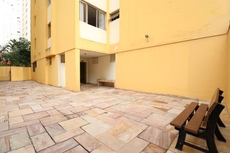 Apartamento à venda com 87m², 2 quartos e 1 vagaÁrea comum 